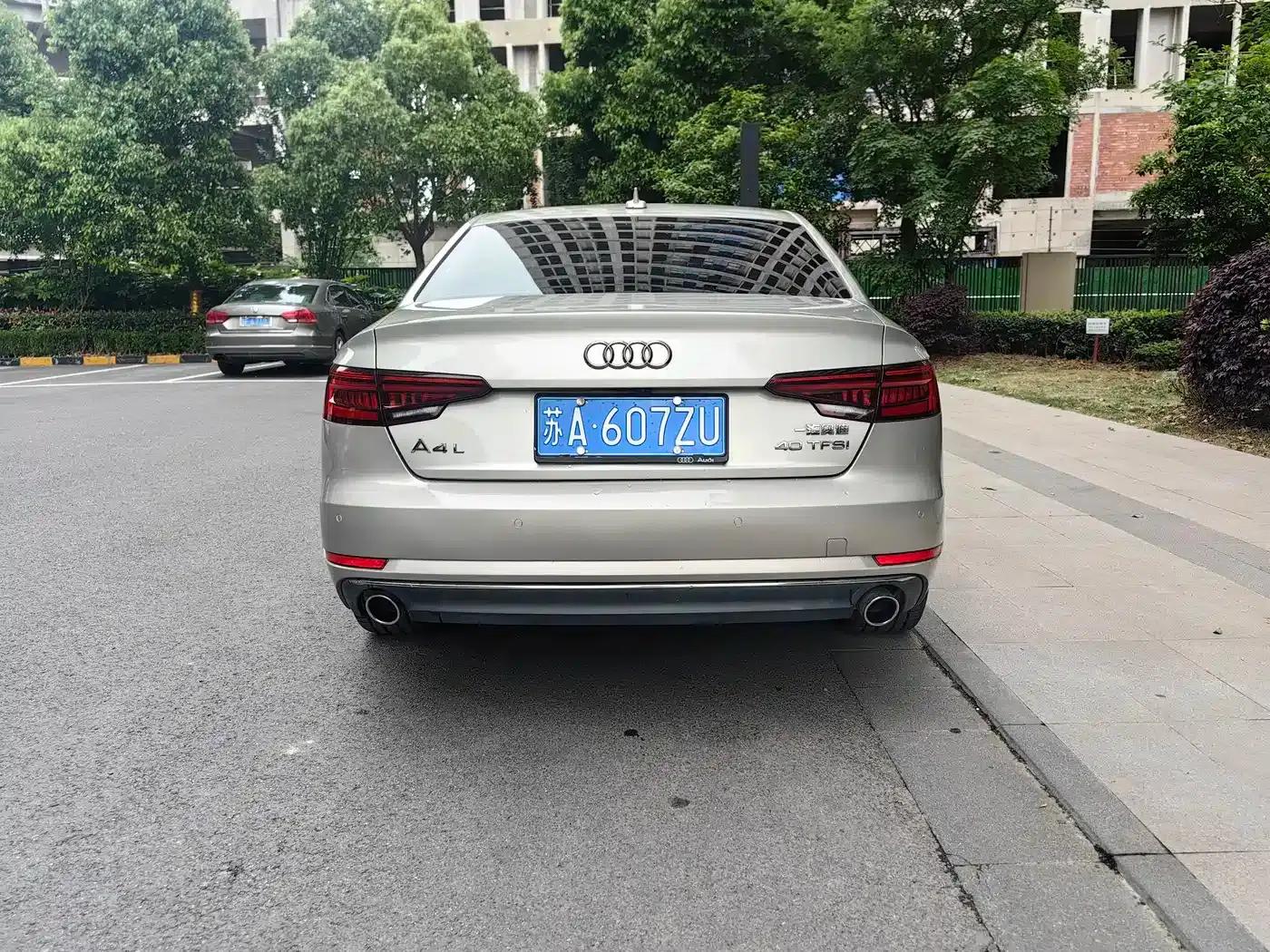 Audi A4L 2018 30th Anniversary Edition 40 TFSI Progressive — миниатюра 4