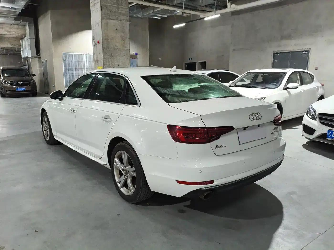 Audi A4L 2018 30th Anniversary Edition 40 TFSI Progressive — миниатюра 9