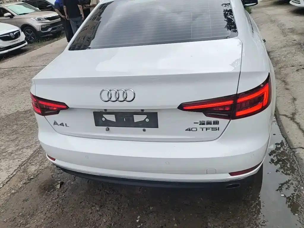 Audi A4L 2018 30th Anniversary Edition 40 TFSI Progressive — миниатюра 6