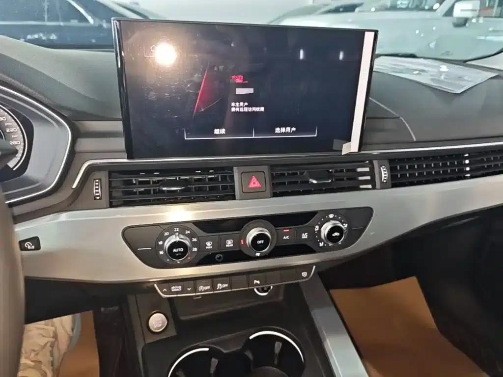 Audi A4L 2022 40 TFSI Fashion Dynamic Edition — миниатюра 13