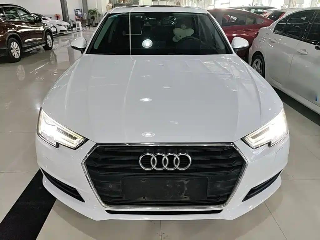 Audi A4L 2017 40 TFSI Fashion Edition — миниатюра 3