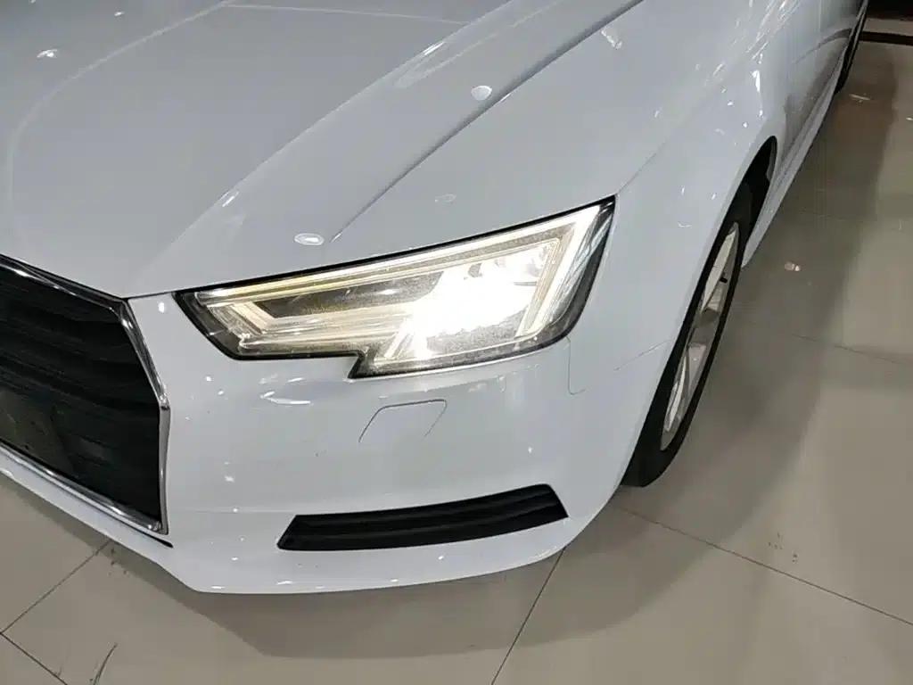 Audi A4L 2017 40 TFSI Fashion Edition — миниатюра 24