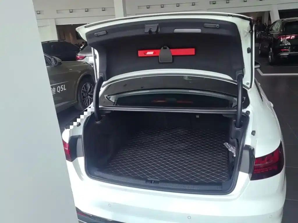 Audi A4L 2022 40 TFSI Luxury Dynamic — миниатюра 19