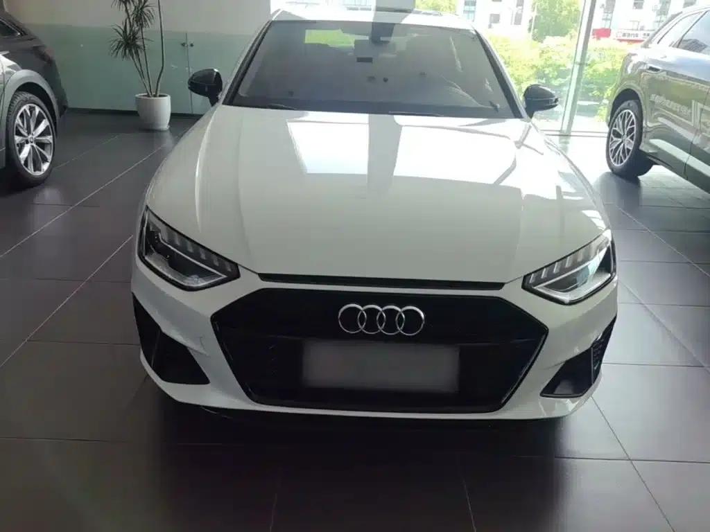 Audi A4L 2022 40 TFSI Luxury Dynamic — миниатюра 3