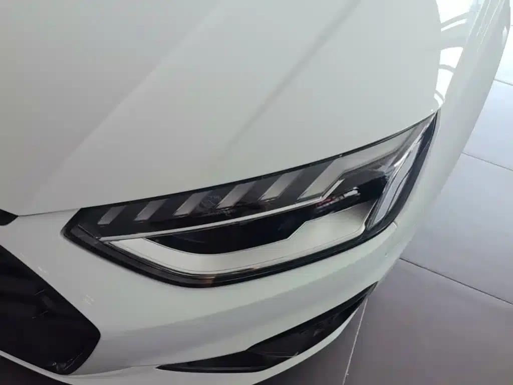 Audi A4L 2022 40 TFSI Luxury Dynamic — миниатюра 24