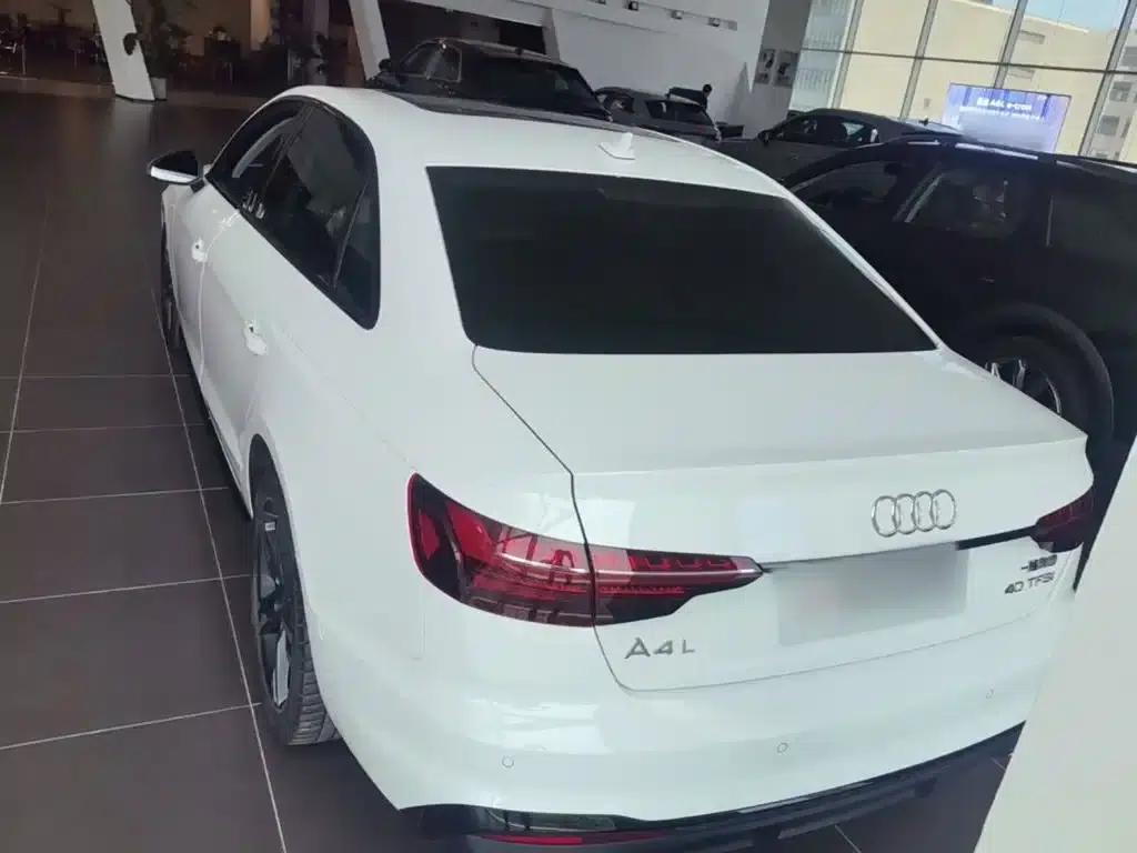 Audi A4L 2022 40 TFSI Luxury Dynamic — миниатюра 6