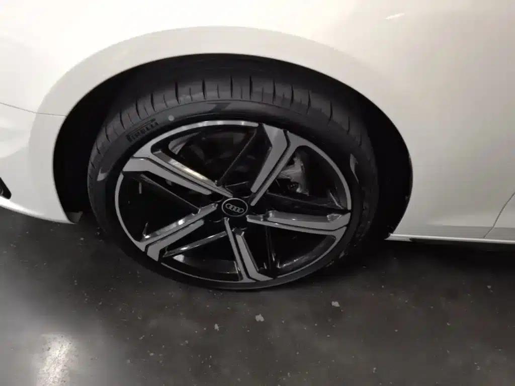 Audi A4L 2024 40 TFSI Luxury Dynamic — миниатюра 23
