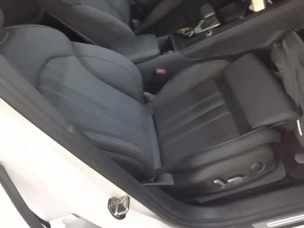 Audi A4L 2024 40 TFSI Luxury Dynamic — миниатюра 25