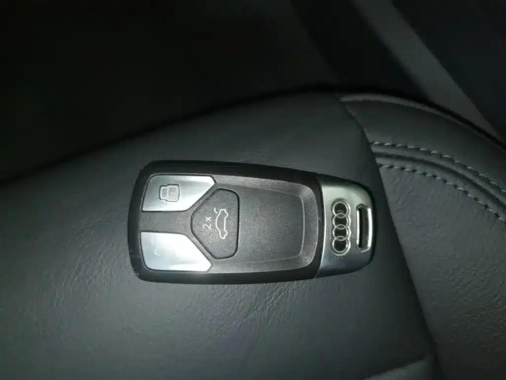 Audi A4L 2019 40 TFSI Fashion Edition (China VI Emission Standard) — миниатюра 9