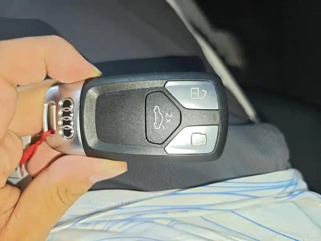 Audi A4L 2023 40 TFSI Luxury Dynamic — миниатюра 9