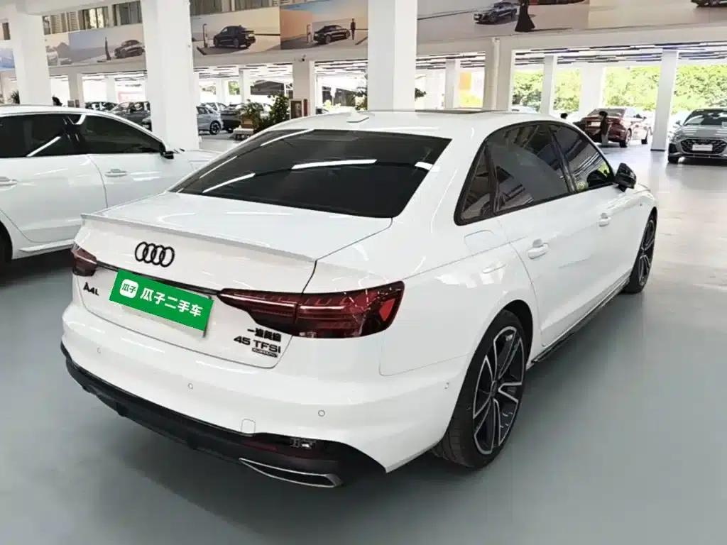 Audi A4L 2023 45 TFSI quattro Premium Dynamic Edition — миниатюра 7