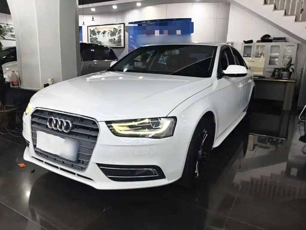 Audi A4L 2015 35 TFSI Automatic Comfort — миниатюра 1
