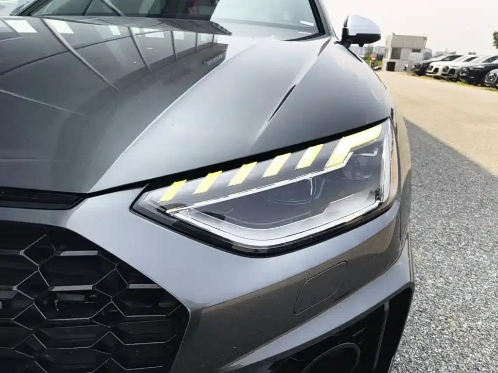Audi A4L 2020 40 TFSI quattro Luxury Dynamic — миниатюра 24