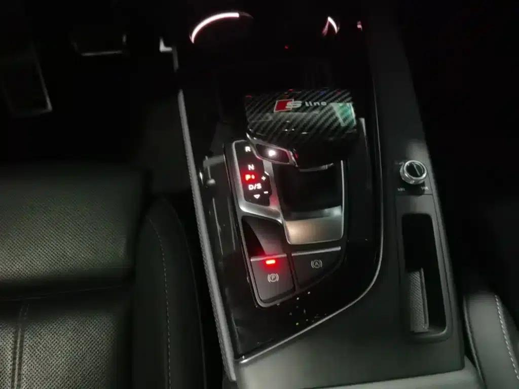 Audi A4L 2023 40 TFSI Luxury Dynamic — миниатюра 14
