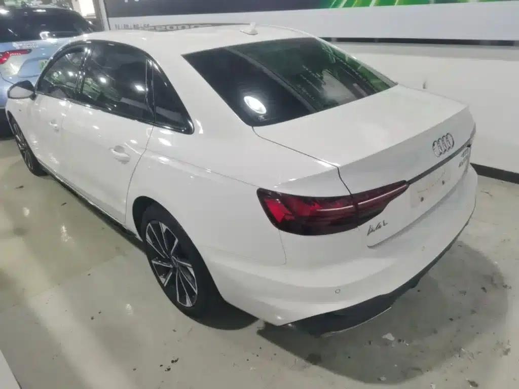 Audi A4L 2023 40 TFSI Luxury Dynamic — миниатюра 5