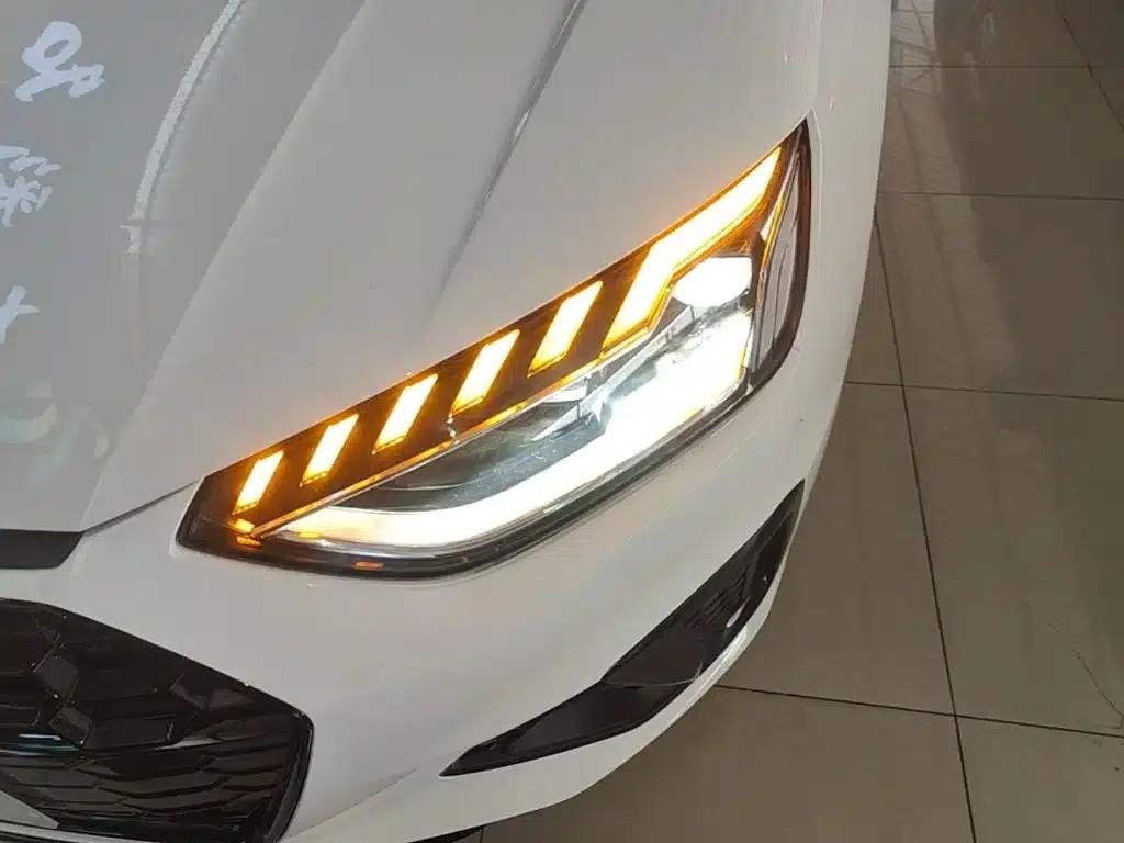 Audi A4L 2022 40 TFSI Fashion Dynamic Edition — миниатюра 24