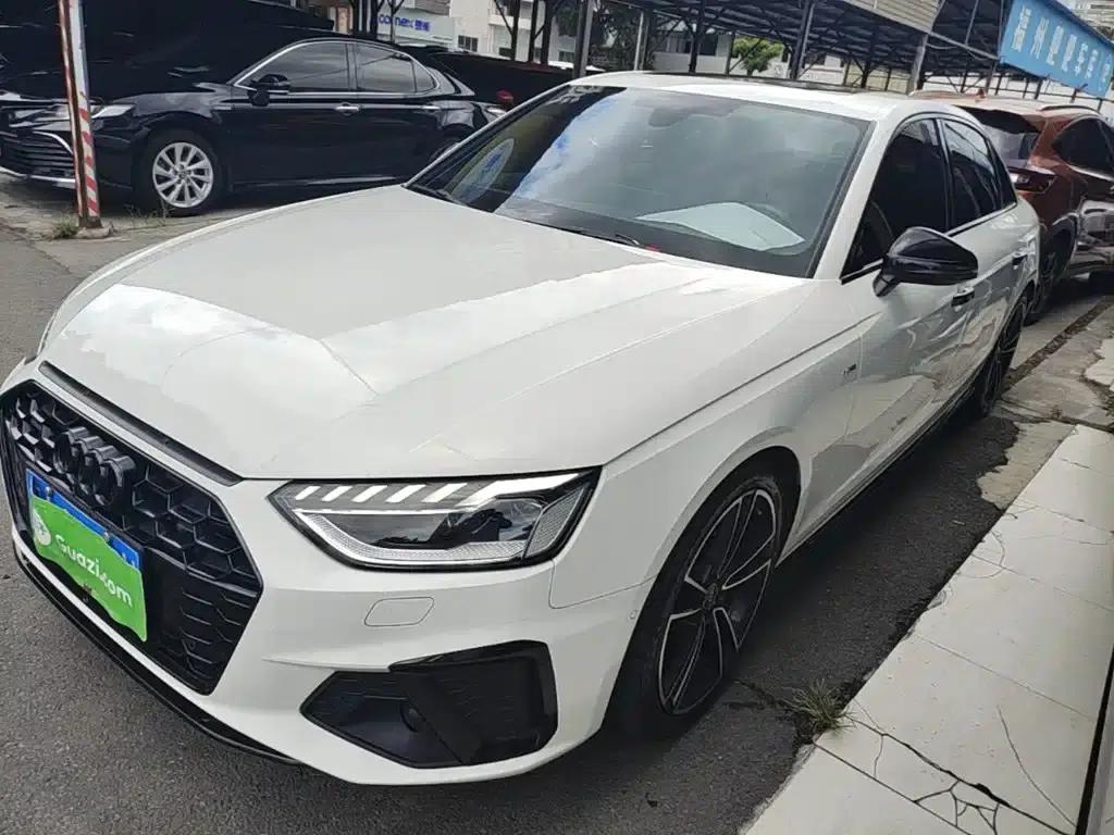 Audi A4L 2023 45 TFSI quattro Premium Dynamic Edition — миниатюра 1