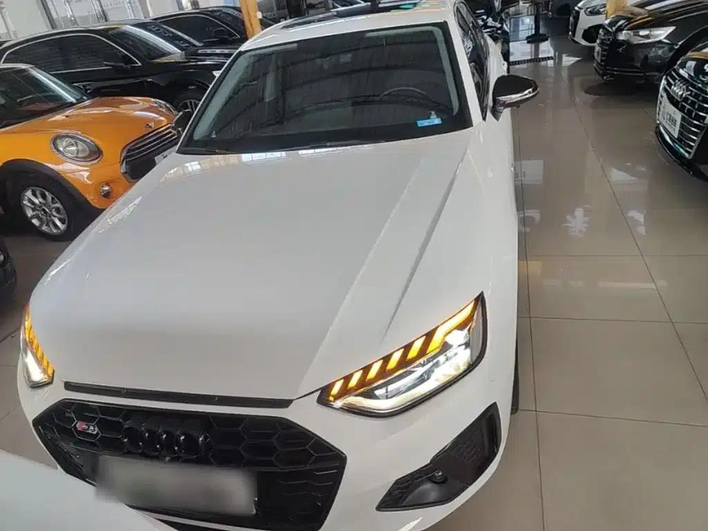 Audi A4L 2022 40 TFSI Luxury Dynamic — миниатюра 3