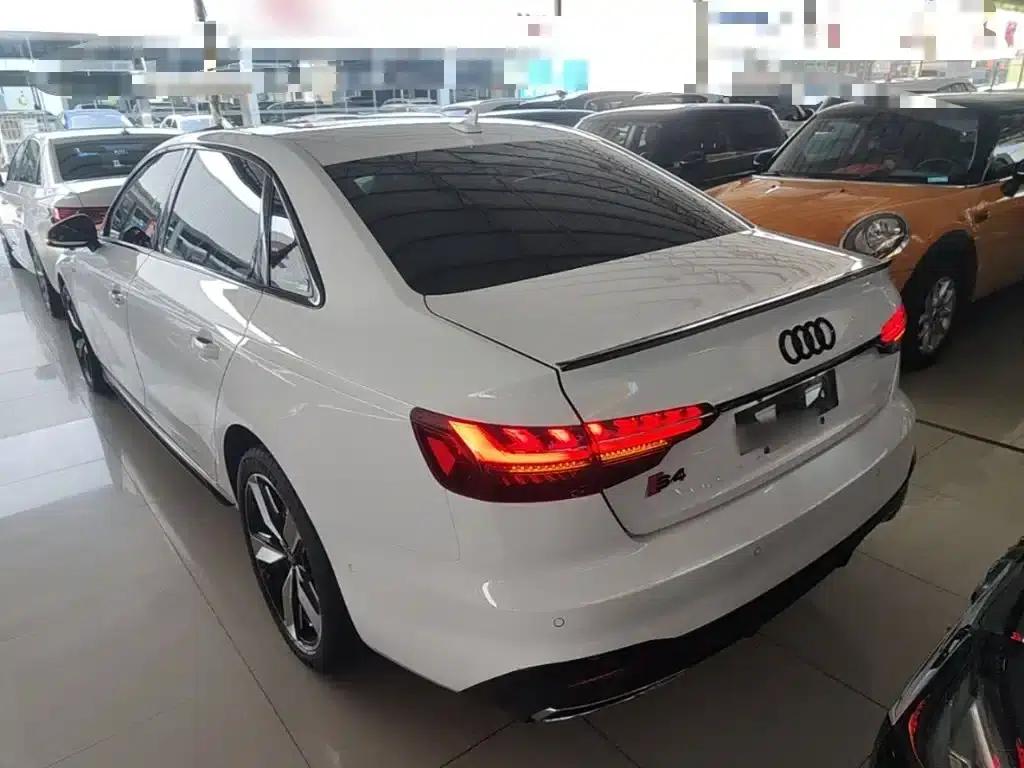 Audi A4L 2022 40 TFSI Luxury Dynamic — миниатюра 5