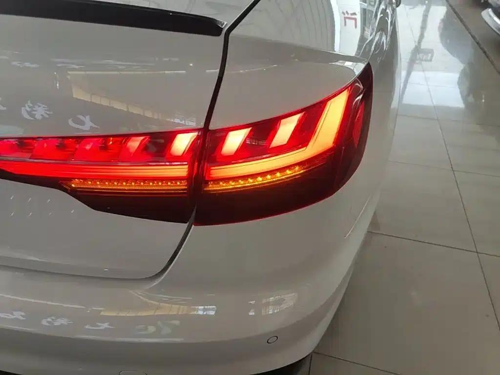Audi A4L 2022 40 TFSI Luxury Dynamic — миниатюра 8