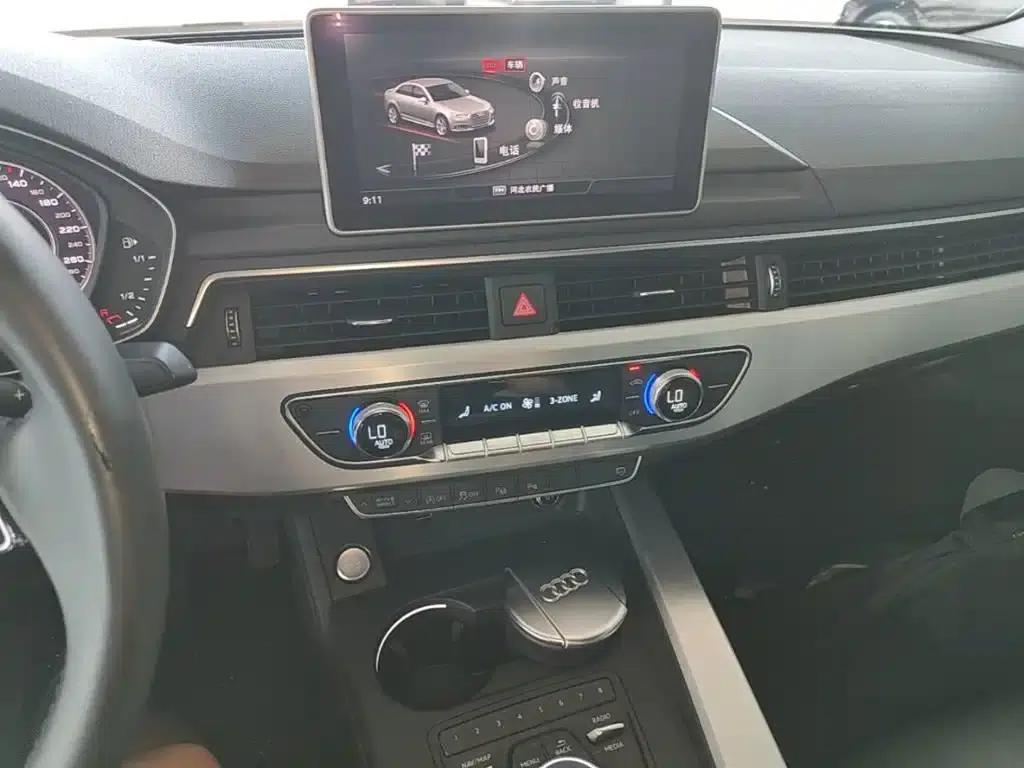 Audi A4L 2019 40 TFSI Fashion Edition (National V Emission Standard) — миниатюра 13