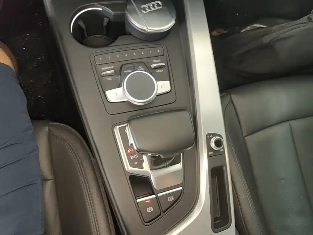 Audi A4L 2019 40 TFSI Fashion Edition (National V Emission Standard) — миниатюра 14