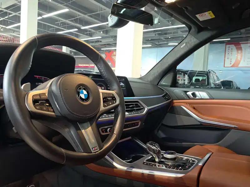 BMW X7 2022 xDrive40i M Sport Package — миниатюра 22