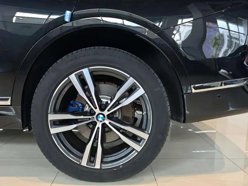 BMW X7 2022 xDrive40i M Sport Package — миниатюра 4