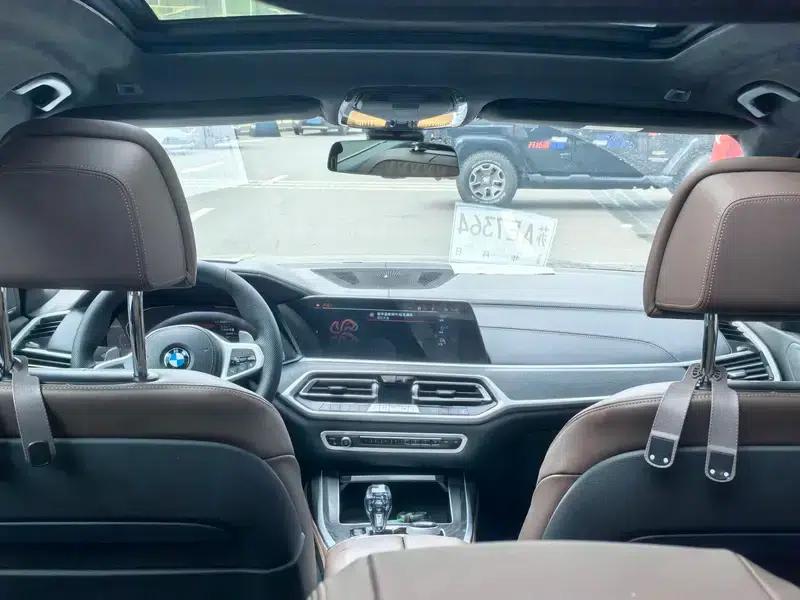 BMW X7 2022 xDrive40i M Sport Package — миниатюра 9