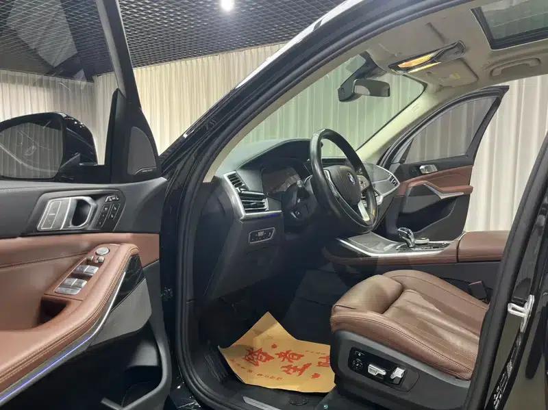 BMW X7 2021 xDrive40i Leading Luxury Package — миниатюра 12
