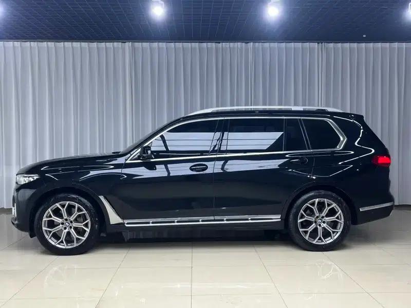 BMW X7 2021 xDrive40i Leading Luxury Package — миниатюра 4