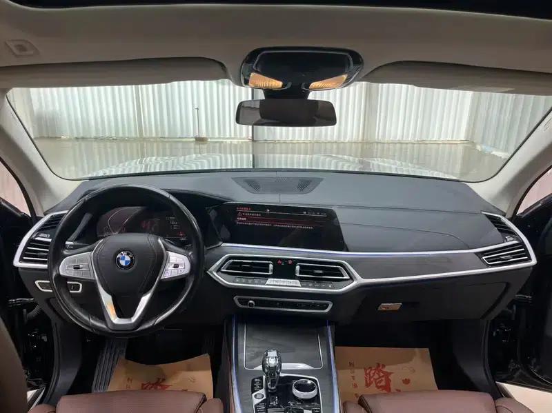 BMW X7 2021 xDrive40i Leading Luxury Package — миниатюра 10