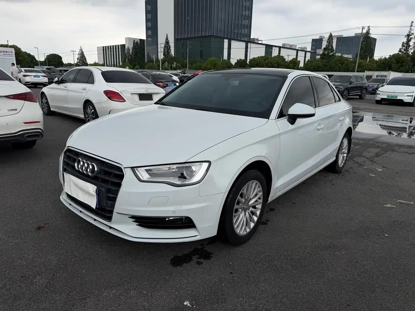 Audi A3 2016 Limousine 35 TFSI — миниатюра 1