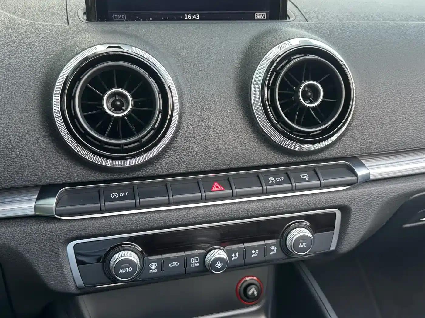 2015 Audi A3 Cabriolet 40 TFSI (Imported) — миниатюра 18