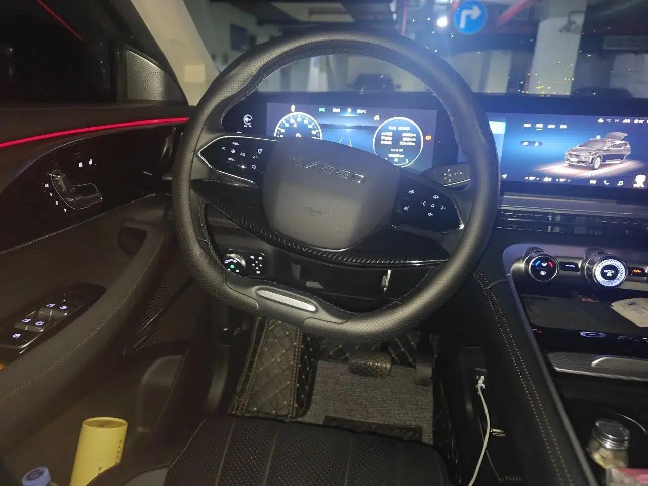 EXEED Lingyun 2024 300T Two-Wheel Drive Starlight Edition — миниатюра 10