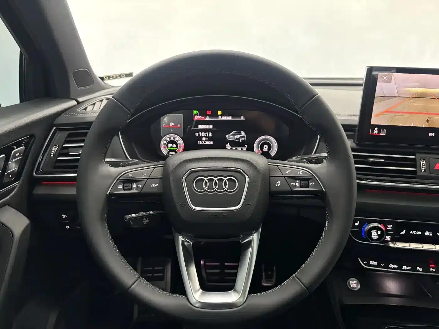 Audi Q5L 2025 45th Anniversary Edition 45 TFSI Luxury Dynamic — миниатюра 16