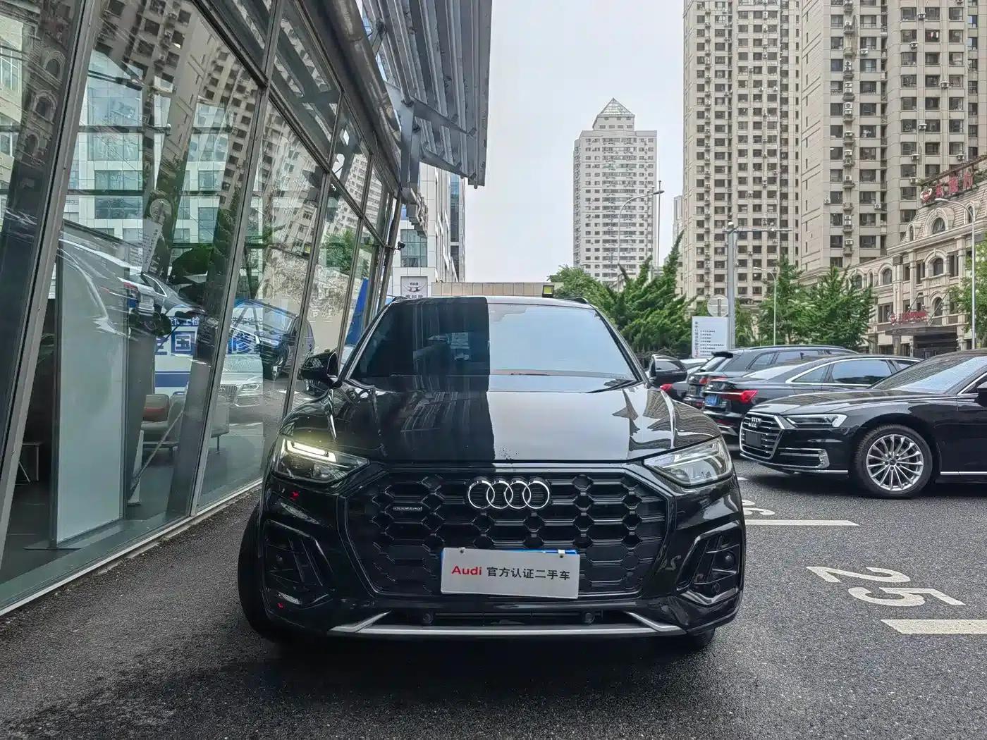 Audi Q5L 2023 40T Luxury Dynamic — миниатюра 3