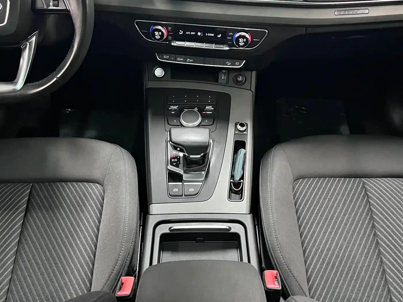 Audi Q5L 2018 40 TFSI Luxury Progressive Edition (National V Emission Standard) — миниатюра 15