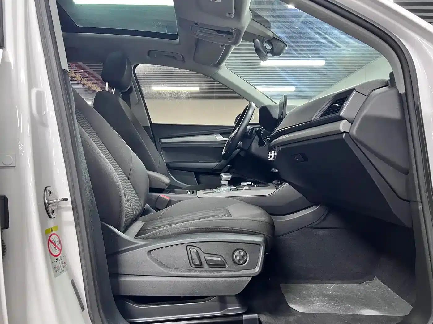 Audi Q5L 2018 40 TFSI Luxury Progressive Edition (National V Emission Standard) — миниатюра 9