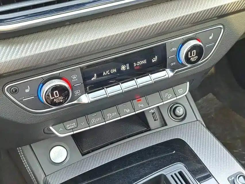 Audi Q5L 2021 40 TFSI Fashion Dynamic Edition — миниатюра 8