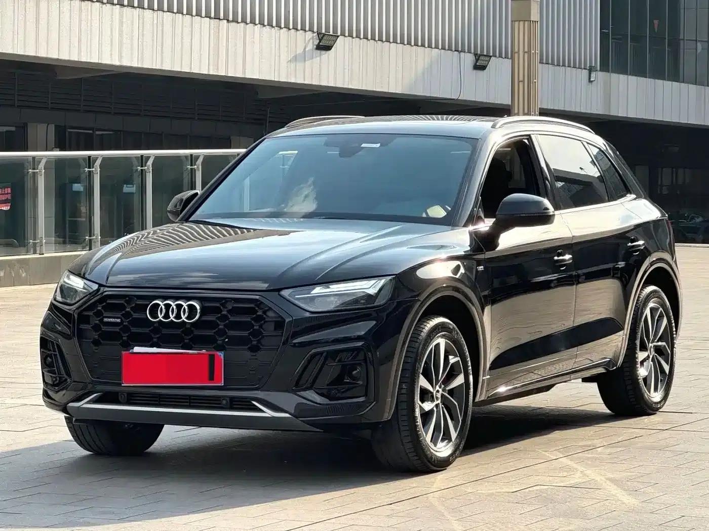 Audi Q5L 2024 40 TFSI Luxury Dynamic — миниатюра 1