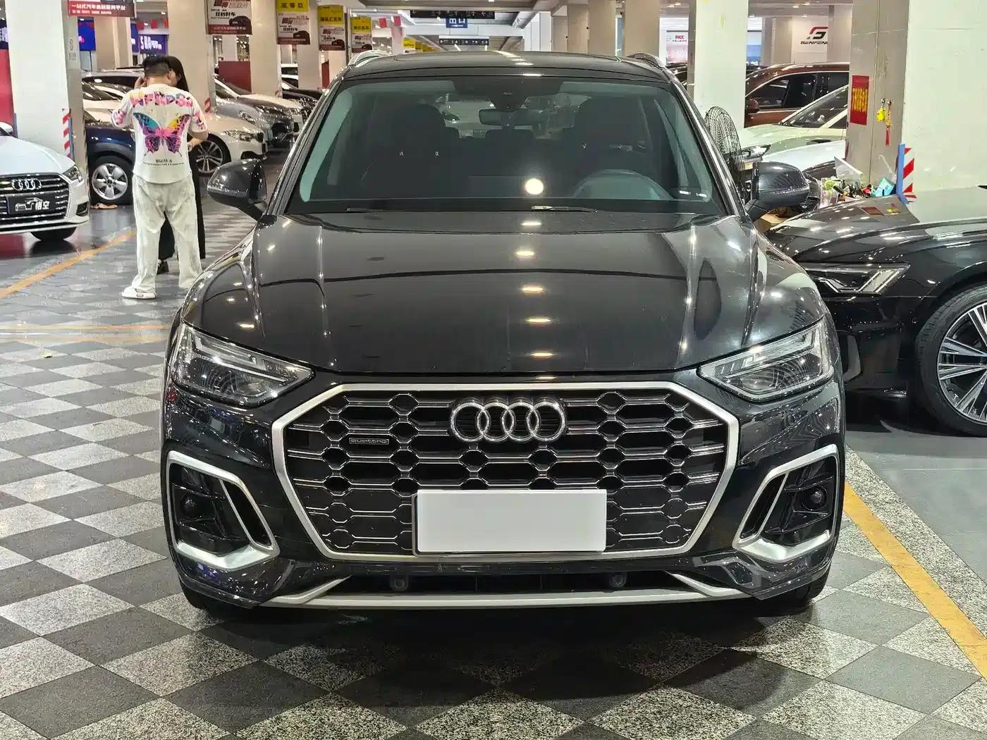 Audi Q5L 2022 40T Fashion Dynamic Edition — миниатюра 2