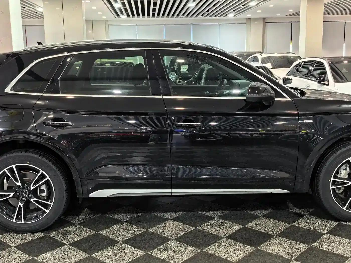 Audi Q5L 2022 40T Fashion Dynamic Edition — миниатюра 6