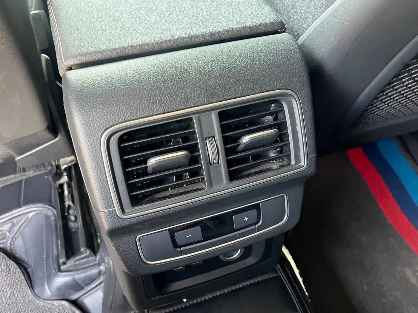 Audi Q5L 2023 40T Luxury Dynamic — миниатюра 6