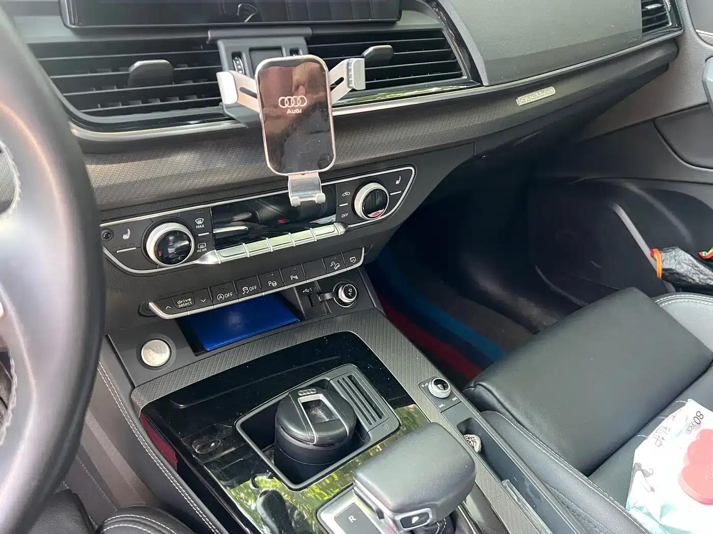 Audi Q5L 2023 40T Luxury Dynamic — миниатюра 8