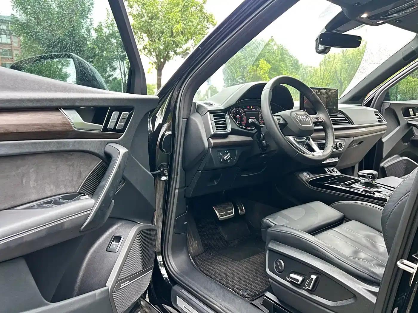 Audi Q5L 2025 45 TFSI Premium Dynamic Edition — миниатюра 4
