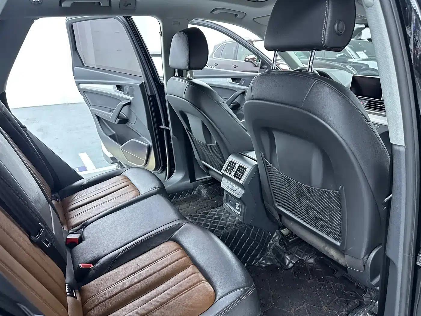 Audi Q5L 2020 40 TFSI Luxury Fashion Edition — миниатюра 14