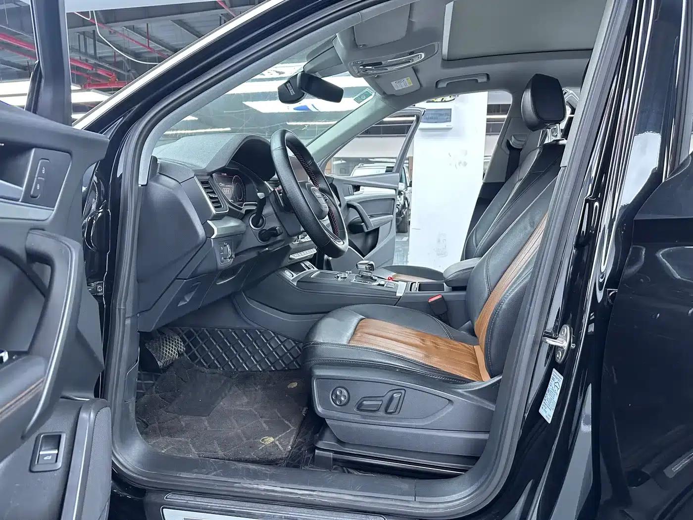 Audi Q5L 2020 40 TFSI Luxury Fashion Edition — миниатюра 4