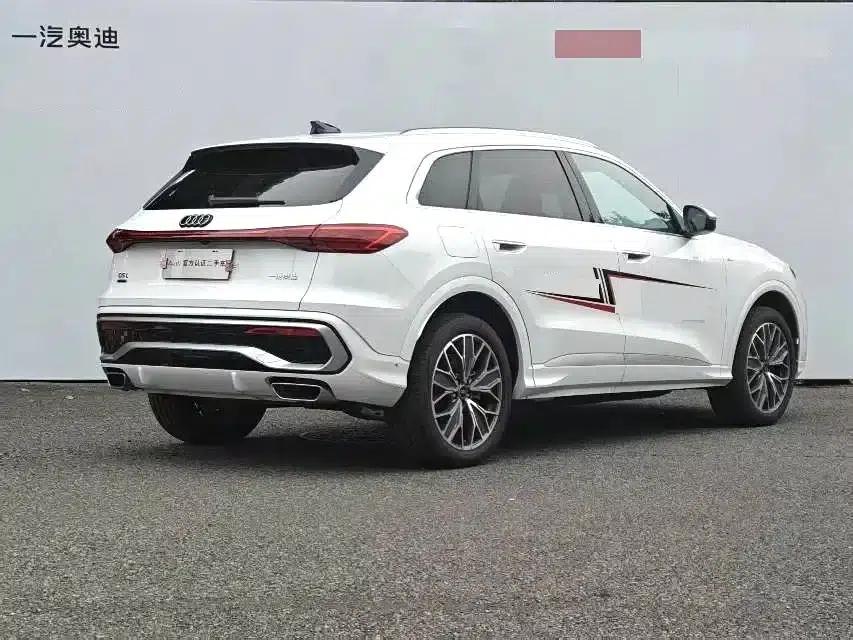 Audi Q5L 2026 2.0T Hybrid Luxury — миниатюра 5