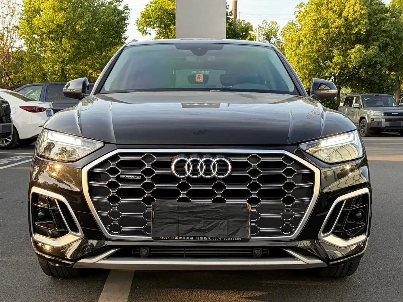 Audi Q5L 2022 40T Luxury Dynamic — миниатюра 2